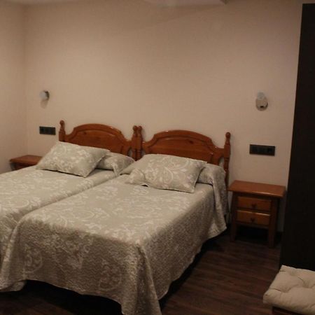 Hostal Extremeno ベハル エクステリア 写真