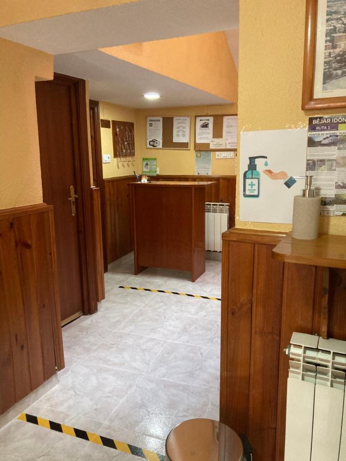 Hostal Extremeno ベハル エクステリア 写真
